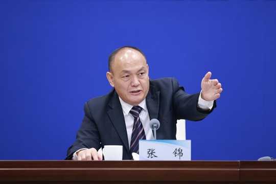 张锦.jpg